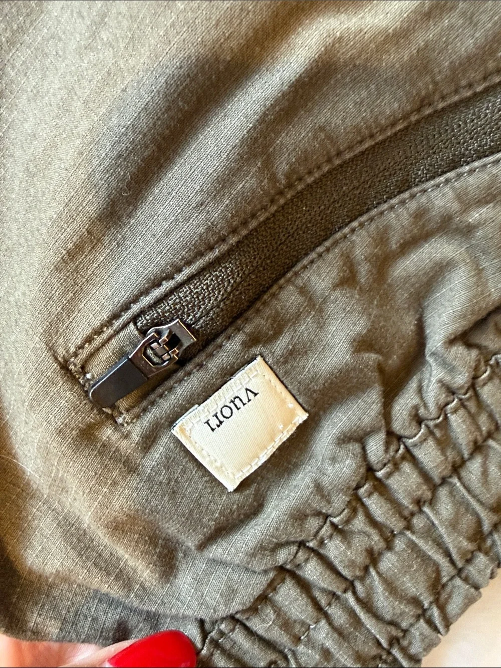 Vuori Olive Green Drawstring Utility Pants - Picture 3 of 6